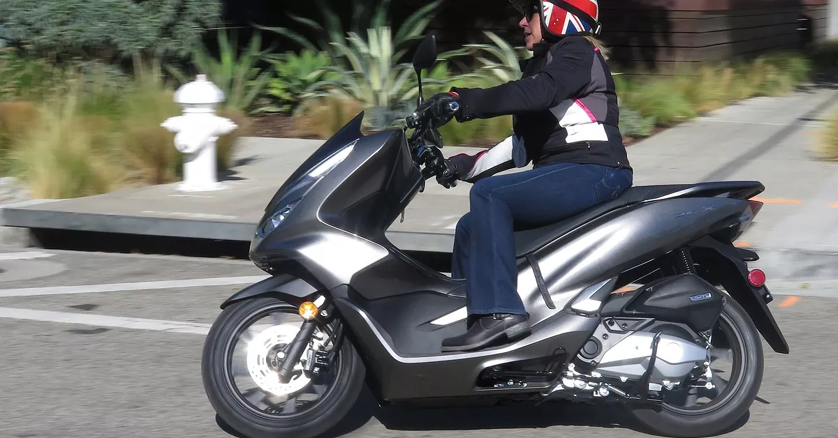 PCX-150 JAV: Redefining Commuter Mobility