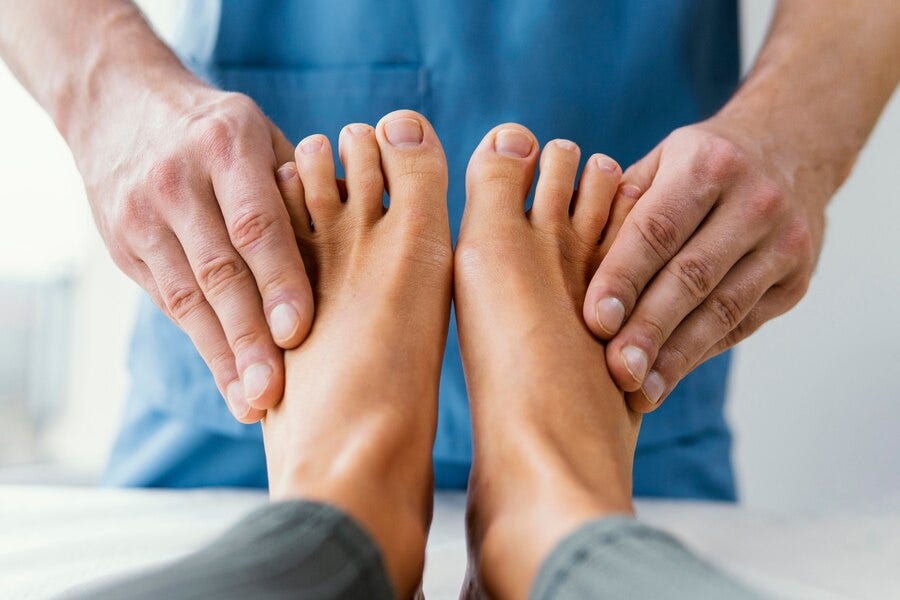 Esfeet: Your Comprehensive Guide to Foot Discomfort Management